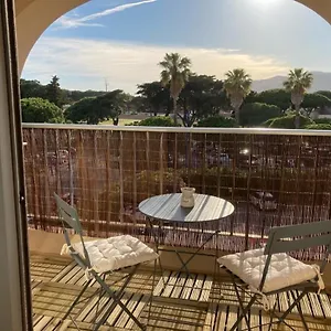 Appartement Escapade Au Port, Hyères